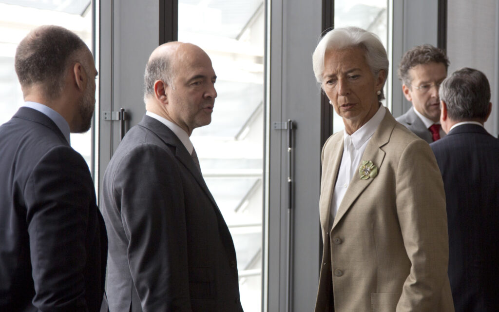 Μοσκοβισί: Δεν μπορεί να επιβληθούν «πολιτικά αδύνατες» και «κοινωνικά απαράδεκτες» απαιτήσεις - Όσοι διαφωνούν με τα μέτρα Τσίπρα ας αναλάβουν την ευθύνη - Media