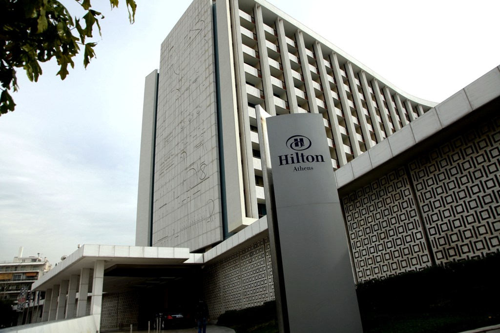 Ολοκληρώθηκε η πώληση του Hilton - Όλες οι λεπτομέρειες - Media