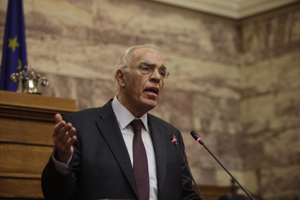 Λεβεντής: Ο Μητσοτάκης έχει οργανωμένο σχέδιο κατά της Ένωσης Κεντρώων - Φεύγει κι άλλος βουλευτής - Media