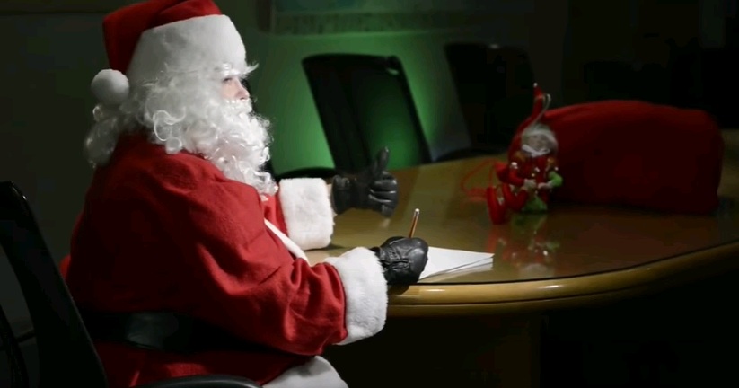 Οργισμένο γράμμα 6χρονου στον Άγιο Βασίλη - «Η ζωή σου είναι άδεια!» - Media