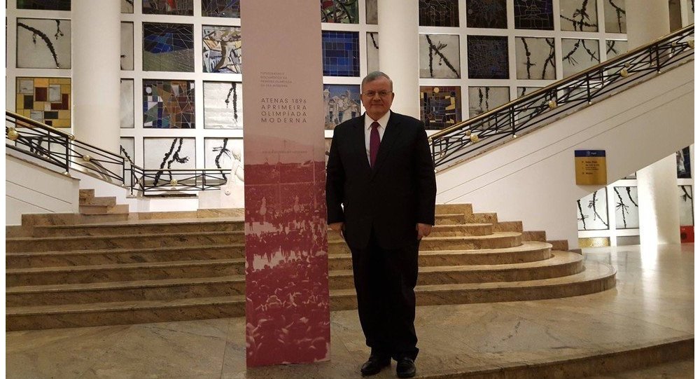Ο Αμανατίδης για τον Έλληνα πρέσβη στη Βραζιλία (Video) - Media