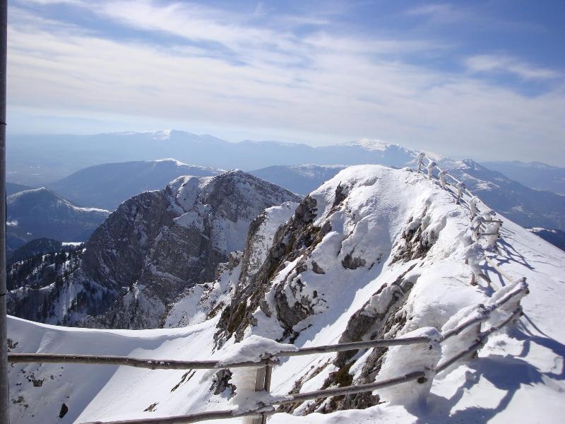 Πρεμιέρα για το χιονοδρομικό κέντρο στο Φαλακρό όρος με 3.500 επισκέπτες - Media