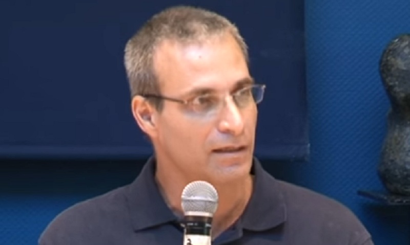 Πατέρας θυσιάστηκε για να σώσει τον γιο του - Έβαλε ως ασπίδα το σώμα του - Media