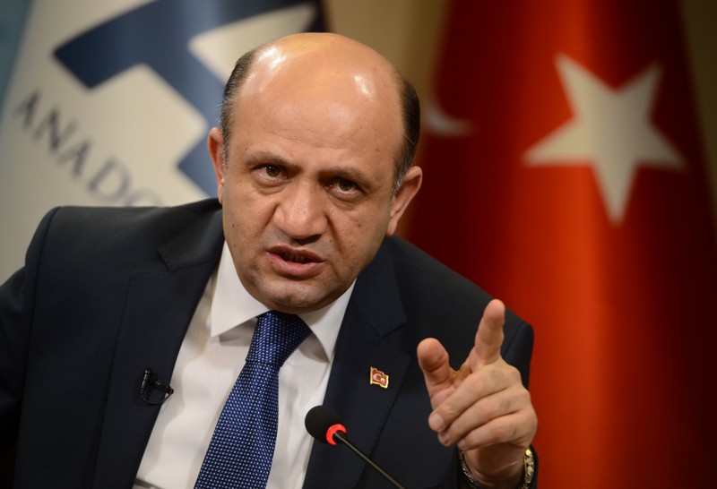Τούρκος υπουργός Άμυνας για Καμμένο: Κάνει «σόου» στα νησιά του Αιγαίου - Media