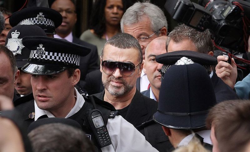 Η σκοτεινή πλευρά της ζωής του George Michael: Κατάθλιψη, ναρκωτικά, συλλήψεις... - Media