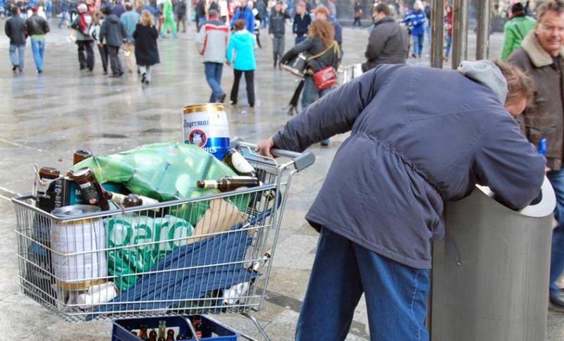 Σοκ στη Γερμανία: 13,4 εκατομμύρια κάτω από το όριο της φτώχειας! - Media