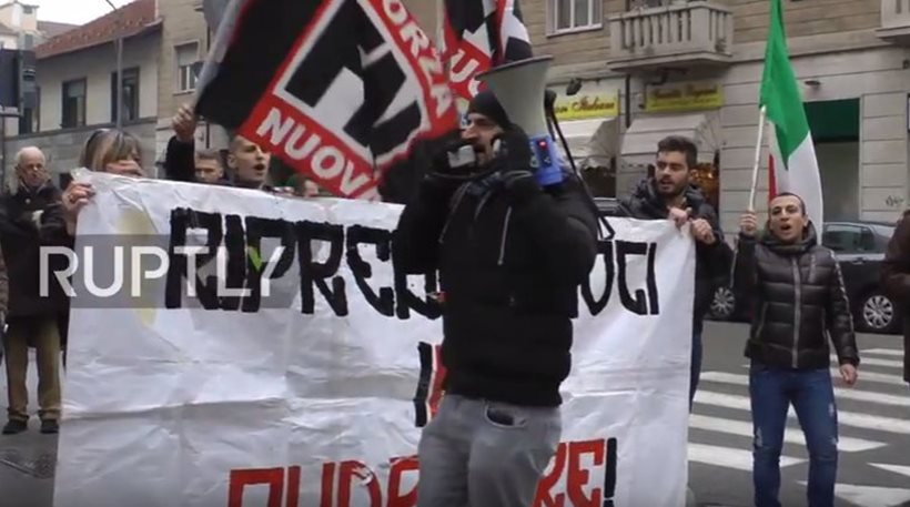 Συγκέντρωση ακροδεξιών κατά μεταναστών στο Τορίνο (Video) - Media