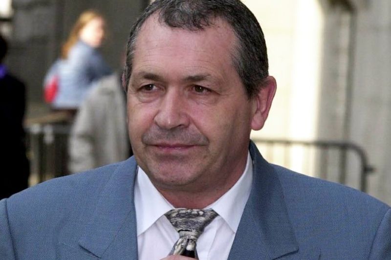Τον πυροβόλησαν έξι φορές, αλλά η αστυνομία απέδωσε τον θάνατό του σε «φυσικά αίτια»!  - Media