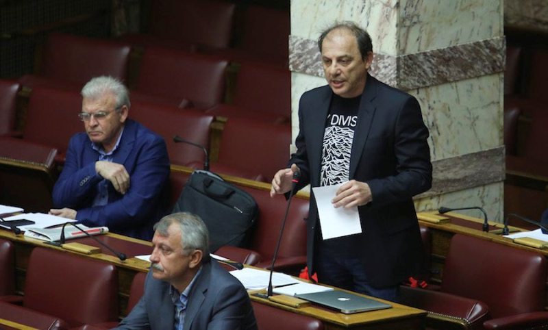 Βουλευτής ΣΥΡΙΖΑ για εκκένωση κατάληψης: Είναι εισβολή... είναι καταστολή - Media