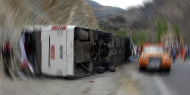 Ανατροπή λεωφορείου στην Τουρκία - Τουλάχιστον 30 τραυματίες - Media