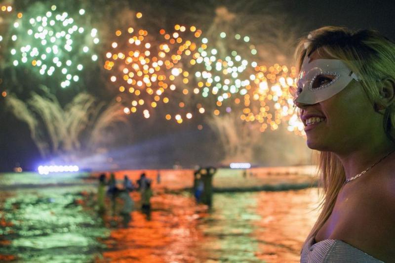 Το… μοναδικό έθιμο της Πρωτοχρονιάς στη Νότια Αμερική - Δείτε ποιο είναι (Photos) - Media