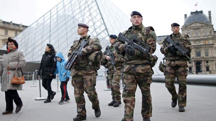 Επιπλέον 3.000 αστυνομικοί και στρατιώτες στους δρόμους της Γαλλίας - «Σοβαρή η απειλή νέου χτυπήματος» - Media