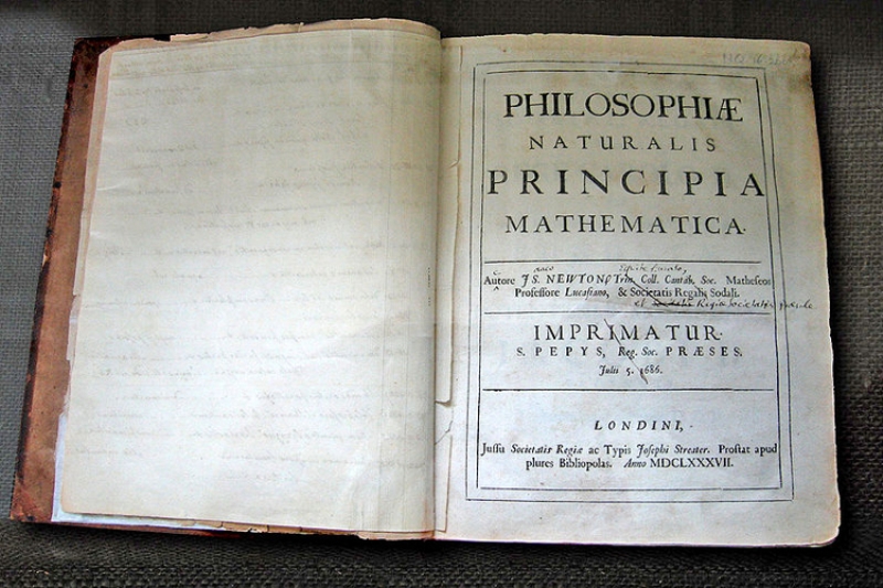 Η αστρονομική τιμή του «Principia Mathematica» του Νεύτωνα - Media