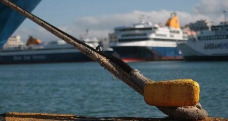 «Στέγνωσαν» τα νησιά του Β. Αιγαίου που παραμένουν αποκλεισμένα για 10 μέρες – Άδειασαν τα ράφια στα σούπερ μάρκετ - Media