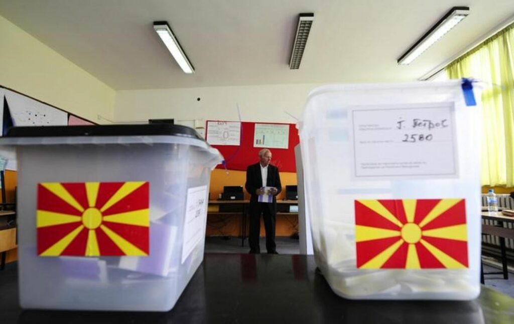 Οριακή νίκη Γκρουέφσκι στις εκλογές στην ΠΓΔΜ - Media