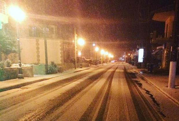 Στα λευκά «ντύθηκε» η Χαλκιδική (Photos) - Media