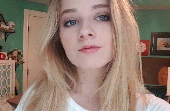 Αυτή είναι η 16χρονη που θα τραγουδήσει στην τελετή ορκωμοσίας του Τραμπ (Photo) - Media