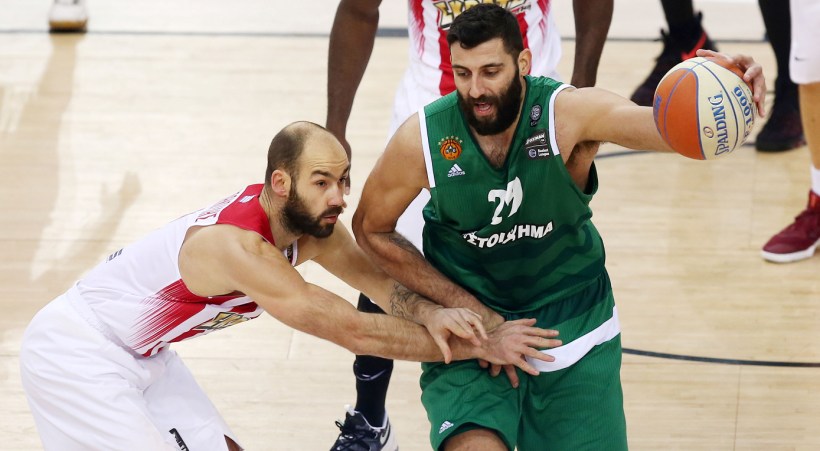 Άλωσε το ΣΕΦ ο Παναθηναϊκός - Στον τελικό κυπέλλου οι πράσινοι, 77-67 τον Ολυμπιακό  - Media