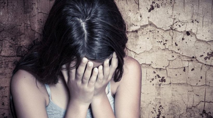 Μητέρα - τέρας κακοποίησε άγρια 6χρονη - Μαζί με τον φίλο της την κόλλησαν και αφροδίσια νοσήματα! - Media