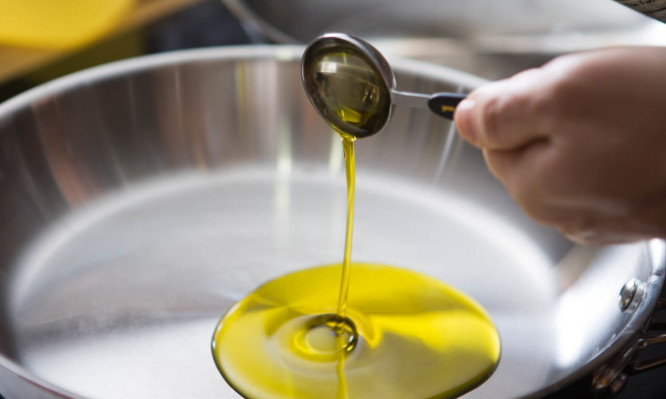 Αυτά είναι τα καλύτερα λάδια για τηγάνισμα - Ποια να αποφεύγετε - Media