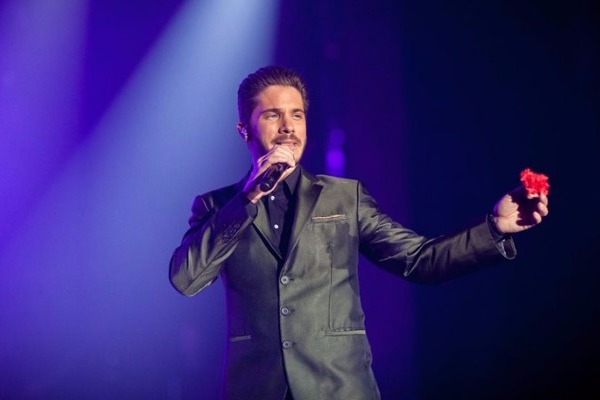 Στο νοσοκομείο την Πρωτοχρονιά ο Νίκος Οικονομόπουλος - Media