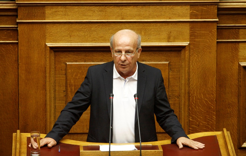 Βουλευτής του ΣΥΡΙΖΑ: «Όχι» σε πρόωρες εκλογές - «Ίσως» σε δημοψήφισμα - Media