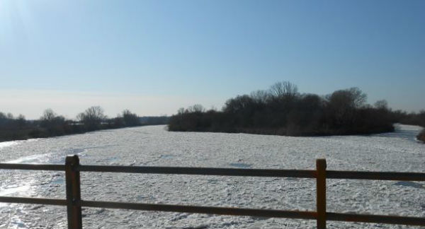 Πάγωσε ο Αξιός (Video) - Media