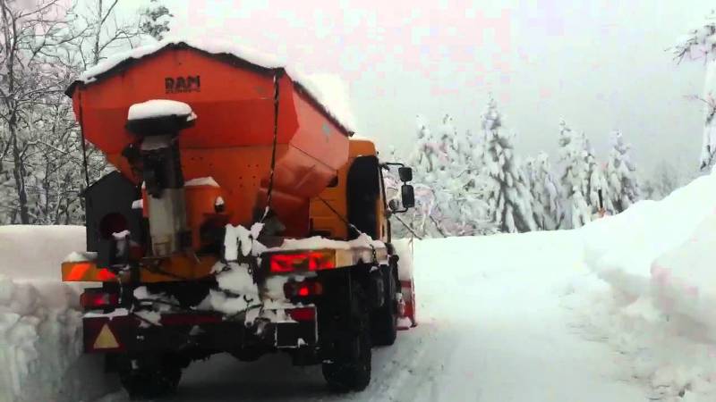 Πέθανε χειριστής εκχιονιστικού την ώρα που «άνοιγε» το δρόμο - Media