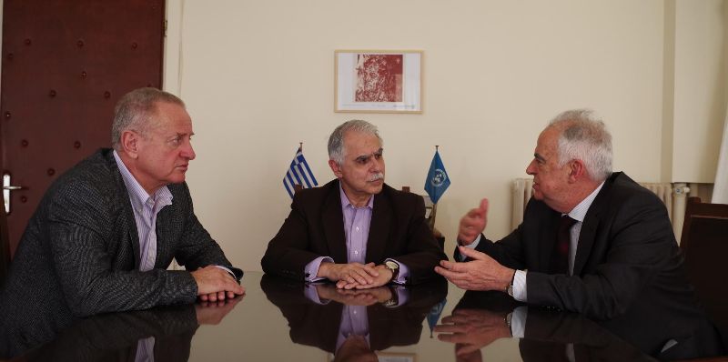 Τα ΕΛΠΕ «θερμαίνουν» τους πρόσφυγες - Media