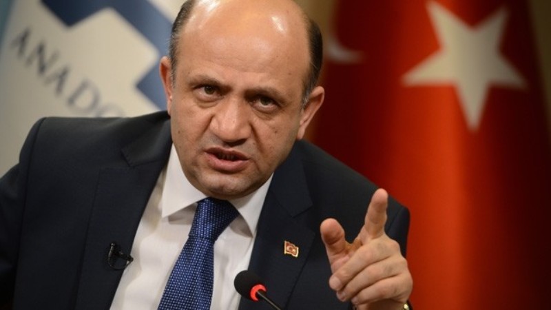 Νέες απειλές για τους οκτώ Τούρκους αξιωματικούς: «Στείλτε τους αμέσως πίσω» διαμηνύει ο Τούρκος υπουργός Άμυνας - Media