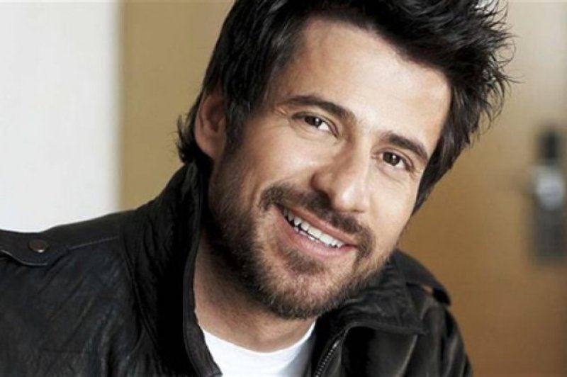 Γνωστός ηθοποιός στον «Ερυθρό Σταυρό» - Δείτε γιατί (Photo)  - Media