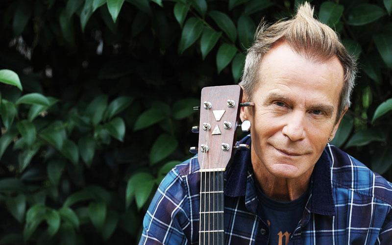 Διασωληνομένος στην Εντατική ο Βαγγέλης Γερμανός - Media