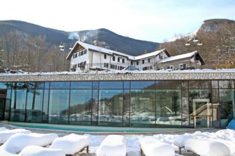 Ιταλική τραγωδία: Φόβοι για 30 νεκρούς μετά από τη χιονοστιβάδα στο ξενοδοχείο (Video) - Media