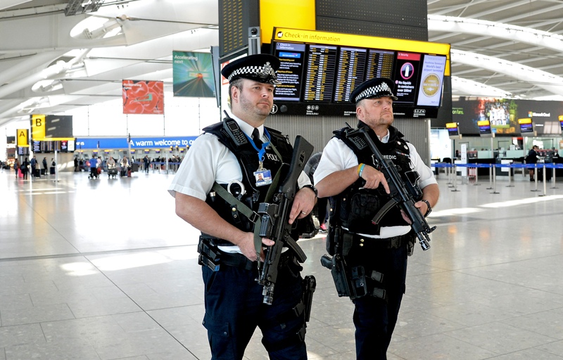 Σύλληψη ύποπτου για τρομοκρατία στο αεροδρόμιο Χίθροου - Media