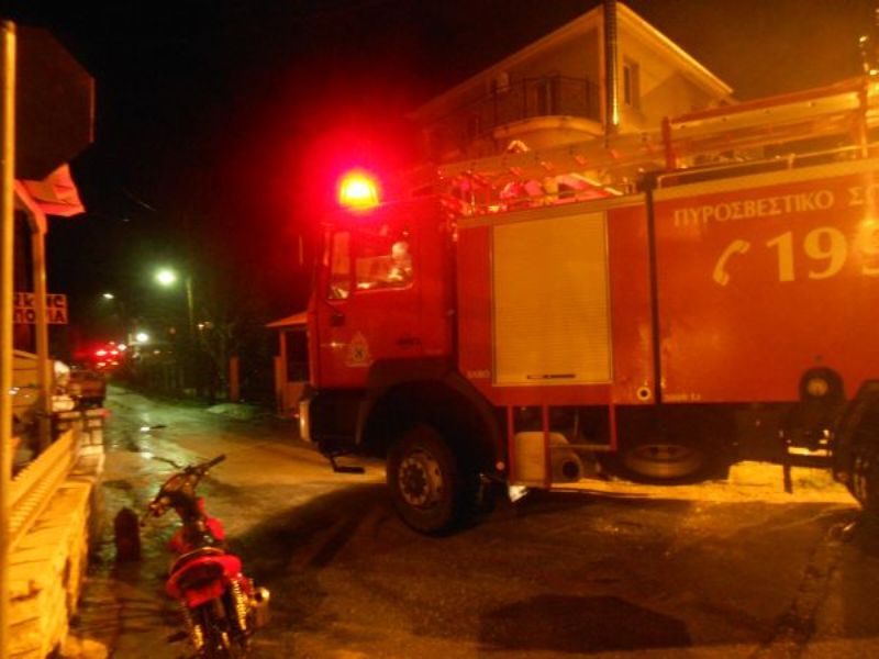 Τροχαίο με όχημα της πυροσβεστικής στην Αλεξανδρούπολη - Νεκρές μητέρα και κόρη - Media