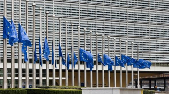 Πηγές από τις Βρυξέλλες: Λανθασμένα τα στοιχεία του ΔΝΤ, αλλά η Ελλάδα πρέπει να προ-νομοθετήσει - Media