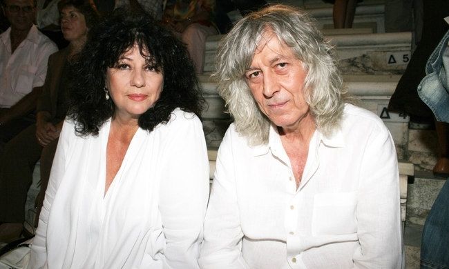 Οργισμένη ανάρτηση Έλενας Ακρίτα υπέρ Αννας Βαγενά: «Δεν θα υποδείξουμε εμείς πως θα πενθήσουν τον Λουκιανό» (Photo) - Media