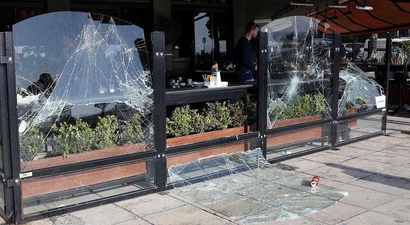 Μυρίζει μπαρούτι στη Θεσσαλονίκη - Γυαλιά καρφιά από Γερμανούς και Σκοπιανούς οπαδούς πριν το ματς με ΠΑΟΚ (Photo, Video) - Media