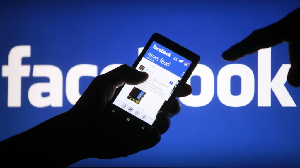 Έρχεται η μεγαλύτερη αλλαγή που έγινε ποτέ στο facebook και θα φέρει τα πάνω - κάτω - Media