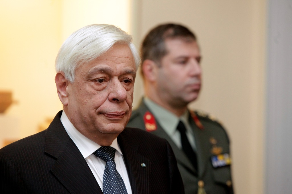 Δέχτηκε την πρόσκληση του Βασιλιά της Σαουδικής Αραβίας ο Παυλόπουλος - Media