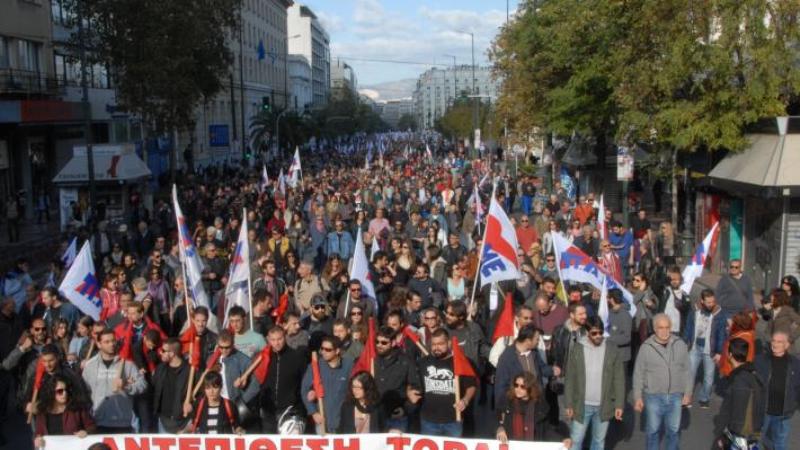 Αγροτικό συλλαλητήριο στην πλατεία Βάθης - Media