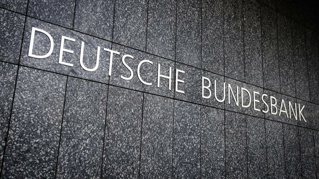 Bundesbank: Κατέγραψε τα χαμηλότερα κέρδη από το 2004 - Media