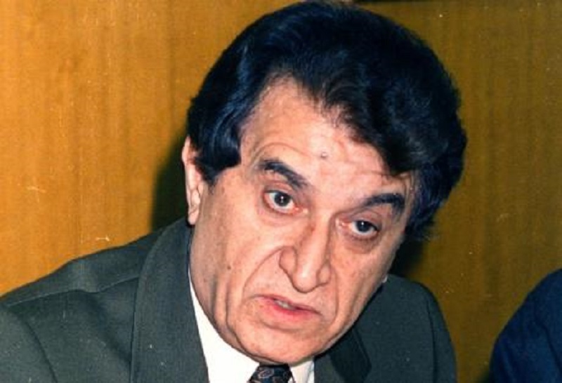 Πέθανε ο πρώην υπουργός Αριστείδης Καλαντζάκος  - Media