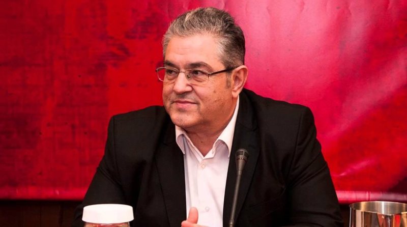 Gentleman ο Κουτσούμπας: Δείτε τι έκανε για την Παγκόσμια Ημέρα Γυναίκας - Media