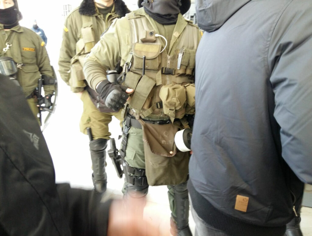 Koρωνοϊός: Το πρώτο κρούσμα σε άνδρα των ΜΑΤ, σε καραντίνα όλη η διμοιρία του - Media