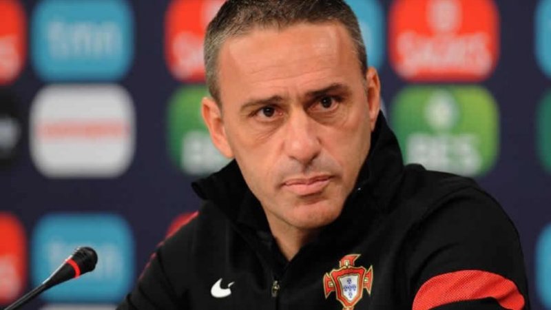 Η 11άδα του Ολυμπιακού - Όλα του τα «όπλα» έριξε ο Μπέντο  - Media