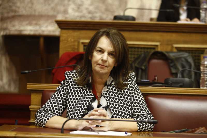 Παπανάτσιου: Νέος… αλγόριθμος για τα τέλη κυκλοφορίας για να πάρουν οι οδηγοί πίσω τις πινακίδες - Media