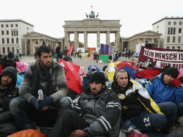 Γερμανία: Επιταχύνονται οι απελάσεις όσων απορρίφθηκε η αίτησή τους για άσυλο - Media