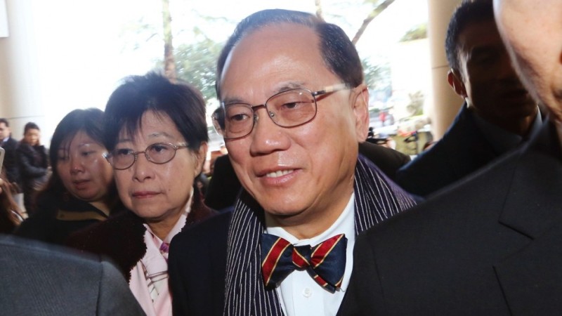 Καταδίκη για τον πρώην διοικητή του Χονγκ Κονγ για παράβαση καθήκοντος - Media