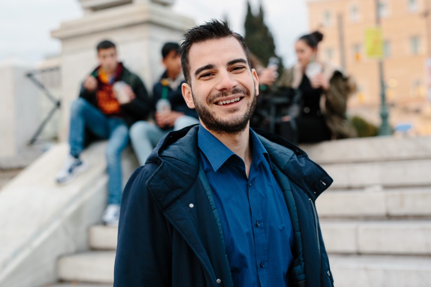 Ο πρώτος ανοιχτά γκέι Έλληνας αστυνομικός δηλώνει: Δεν έχω δεχτεί bullying στην ΕΛ.ΑΣ. - Media